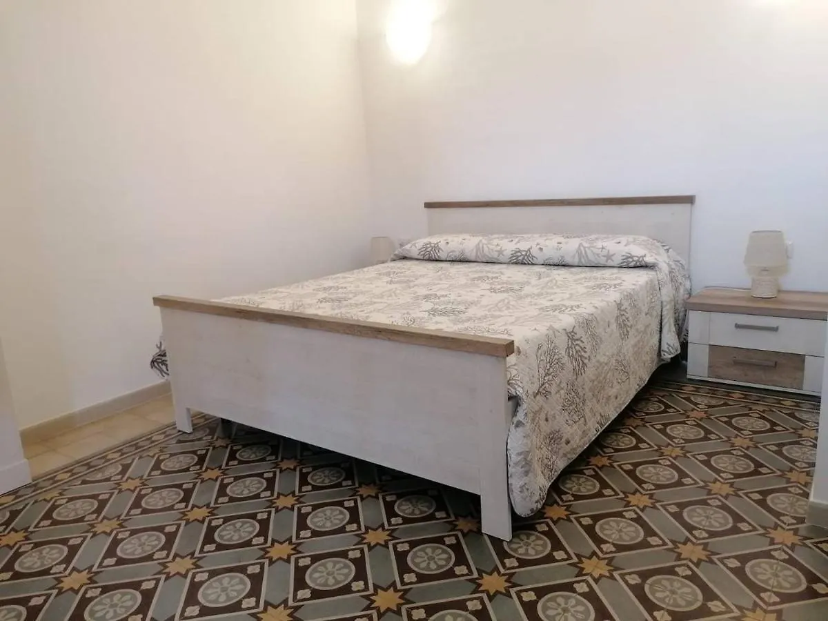 CASA VERDINA, nel cuore di Alghero 0*,
